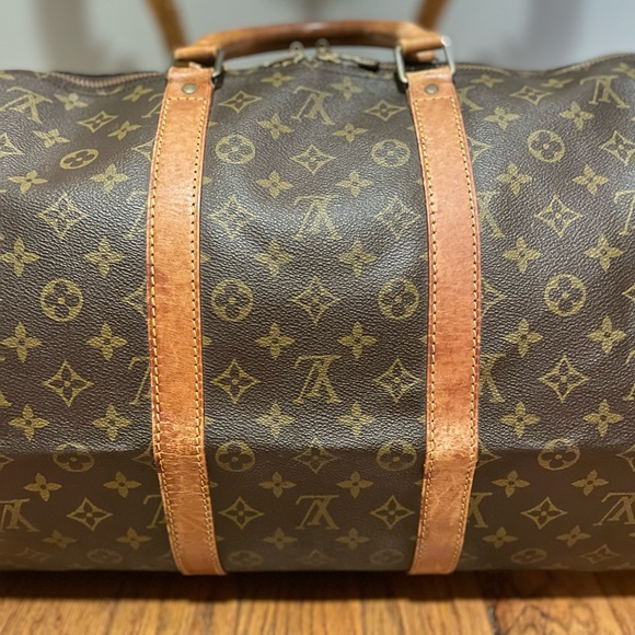 LOUIS VUITTON Keepall 55 Monogram Large Duffle Travel Bag 💯 AUTHENTIC - Picture 4 of 15